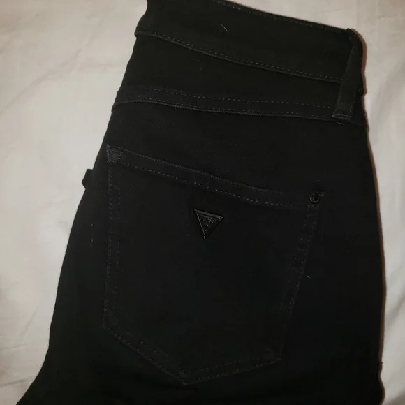 GUESS Jeans - Picture 4 of 4